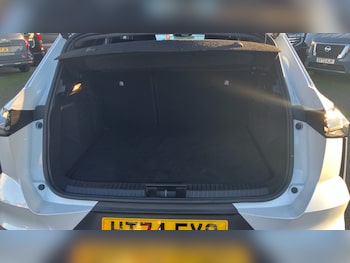 Used Renault Other 2024 for sale - 76984677: Photo