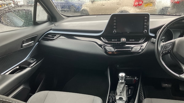 Used Toyota C-HR 2021 for sale - 76265870: Photo 14