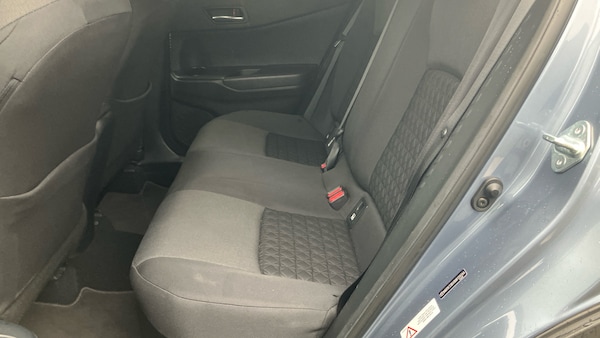 Used Toyota C-HR 2021 for sale - 76265870: Photo 16