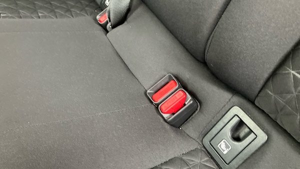 Used Toyota C-HR 2021 for sale - 76265870: Photo 17