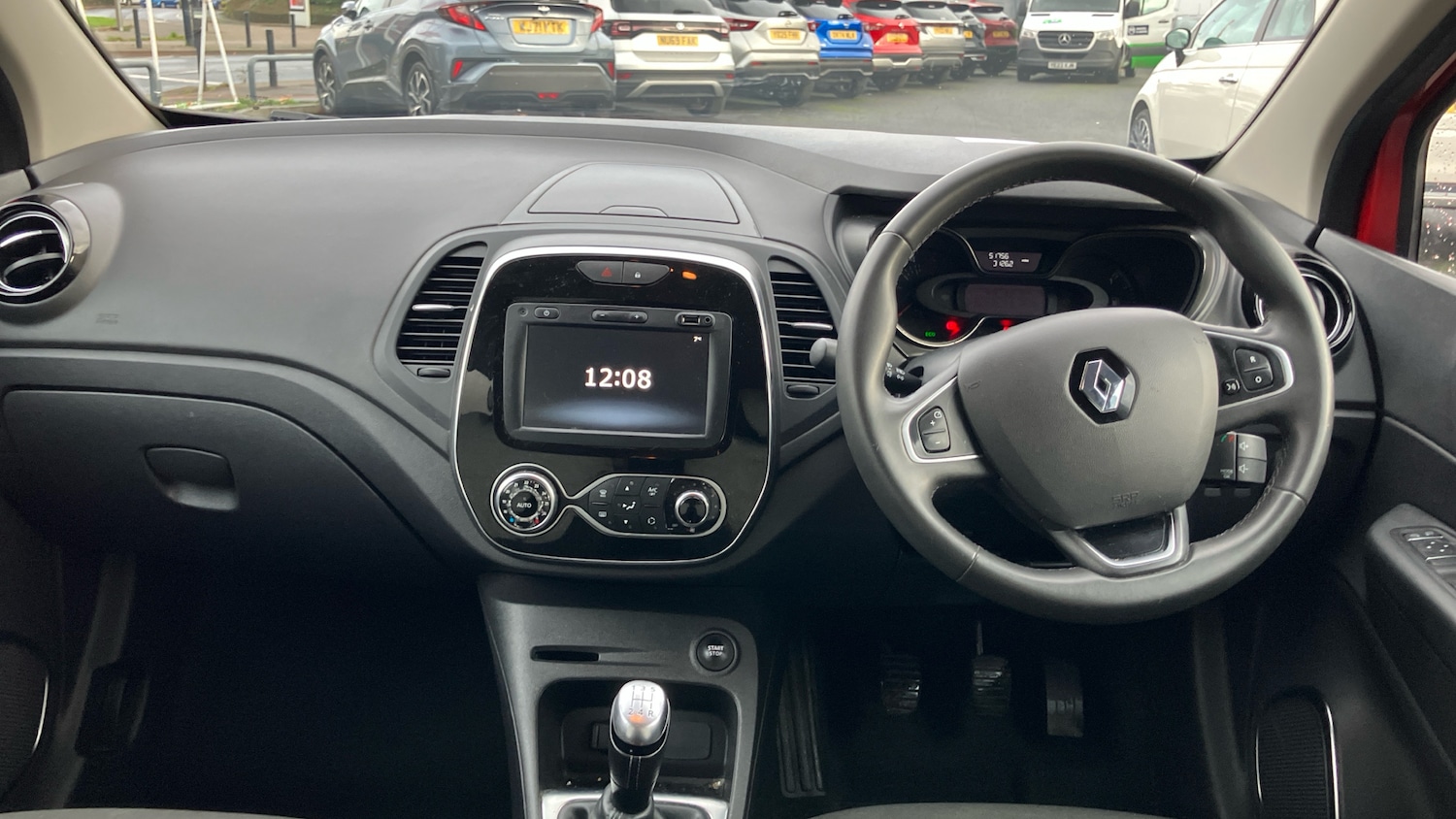 Used Renault Captur 2019 for sale - 76766817: Photo 11