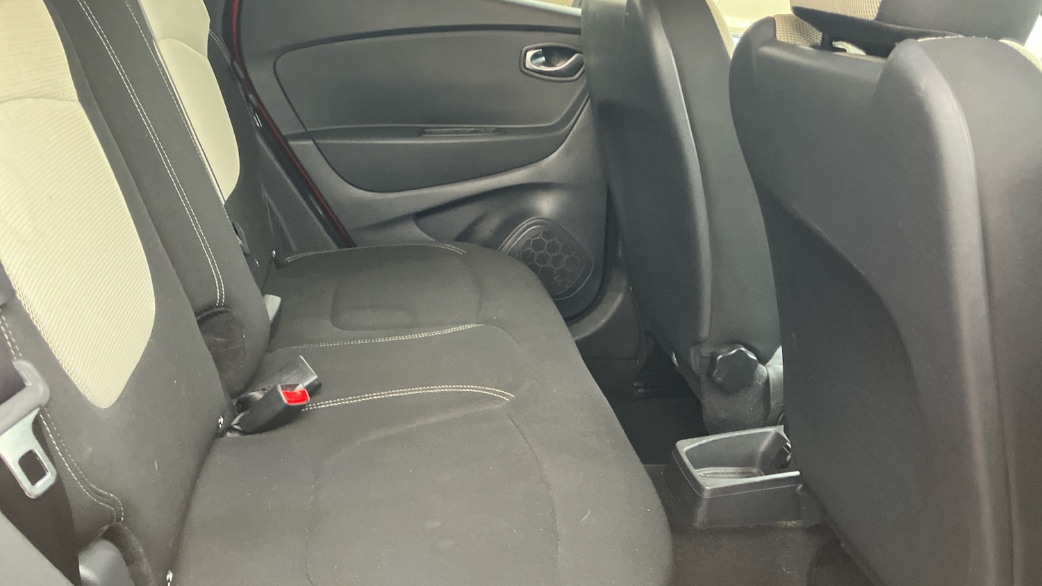 Used Renault Captur 2019 for sale - 76766817: Photo 12