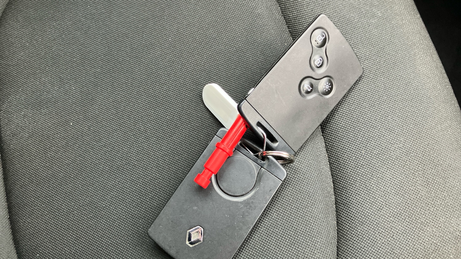 Used Renault Captur 2019 for sale - 76766817: Photo 19