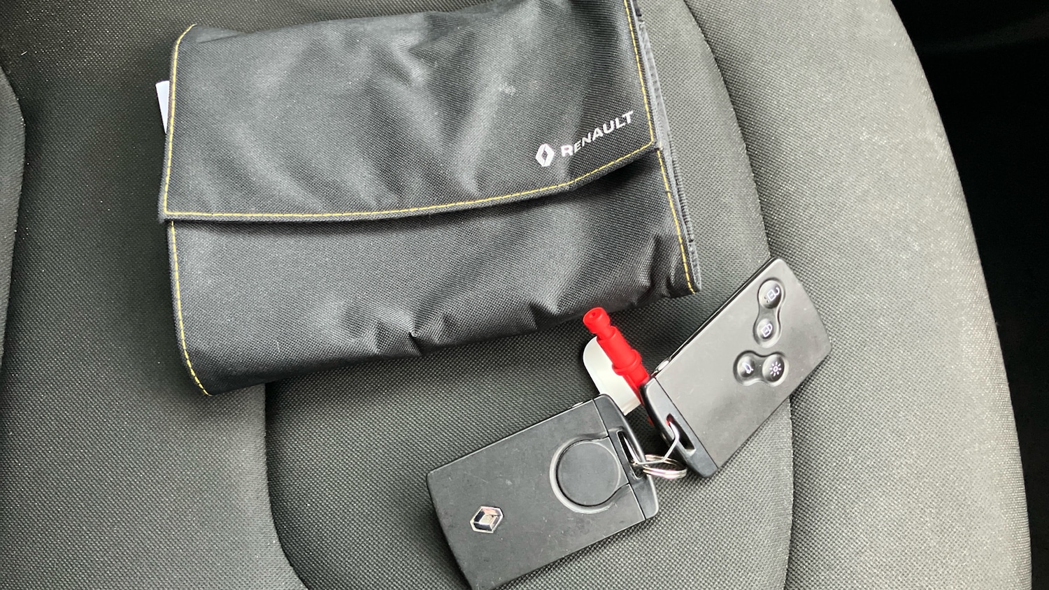 Used Renault Captur 2019 for sale - 76766817: Photo 20