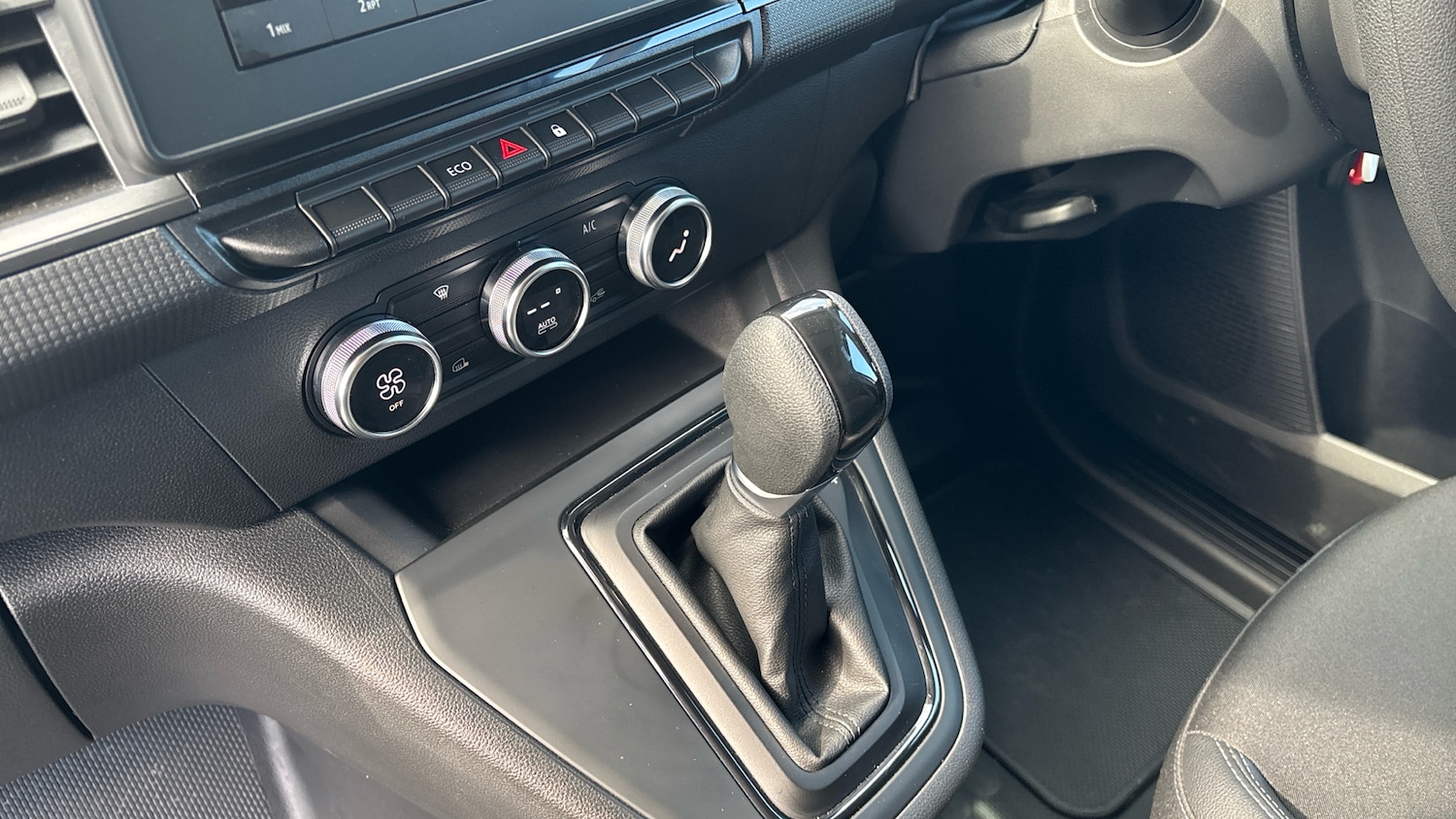 Used Renault Kangoo 2024 for sale - 78027070: Photo 13