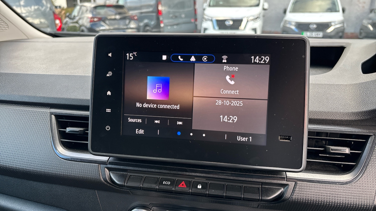 Used Renault Kangoo 2024 for sale - 76479485: Photo 12