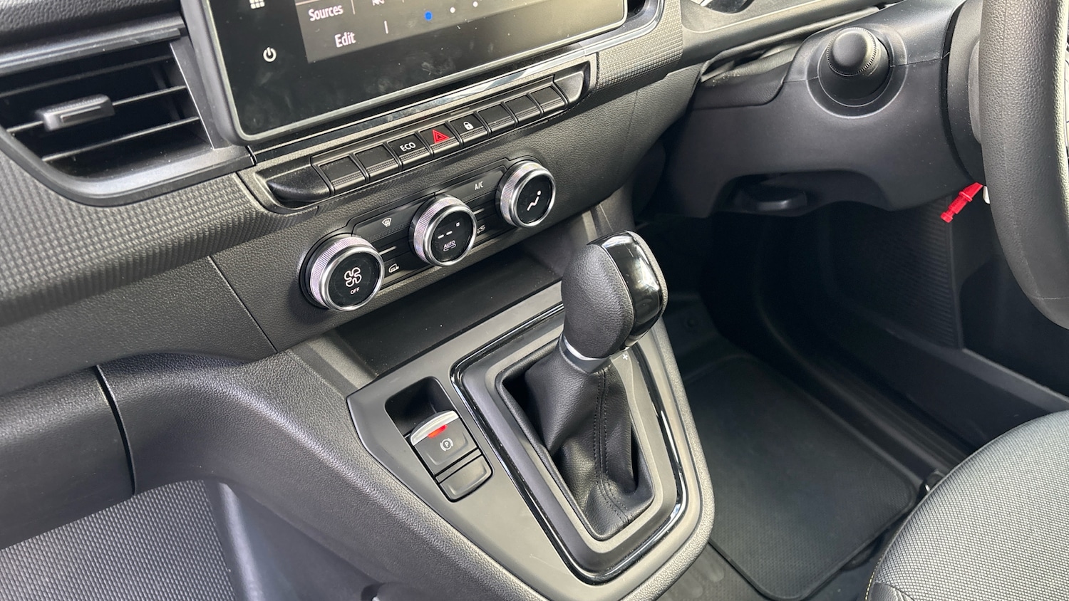 Used Renault Kangoo 2024 for sale - 76479485: Photo 13