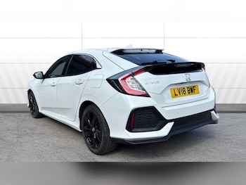 Used Honda Civic 2018 for sale - 78340231: Photo