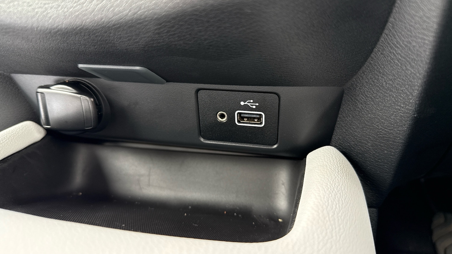 Used Nissan Juke 2022 for sale - 78176352: Photo 28