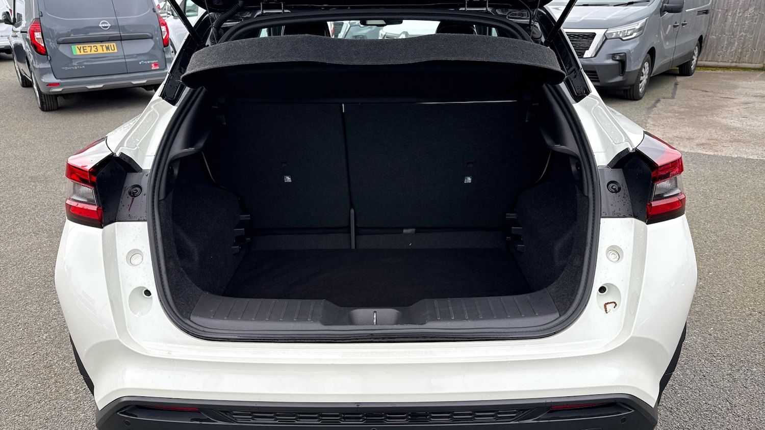 Used Nissan Juke 2022 for sale - 78176352: Photo 45