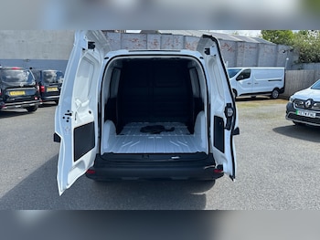 Used Renault Kangoo 2024 for sale - 78615725: Photo