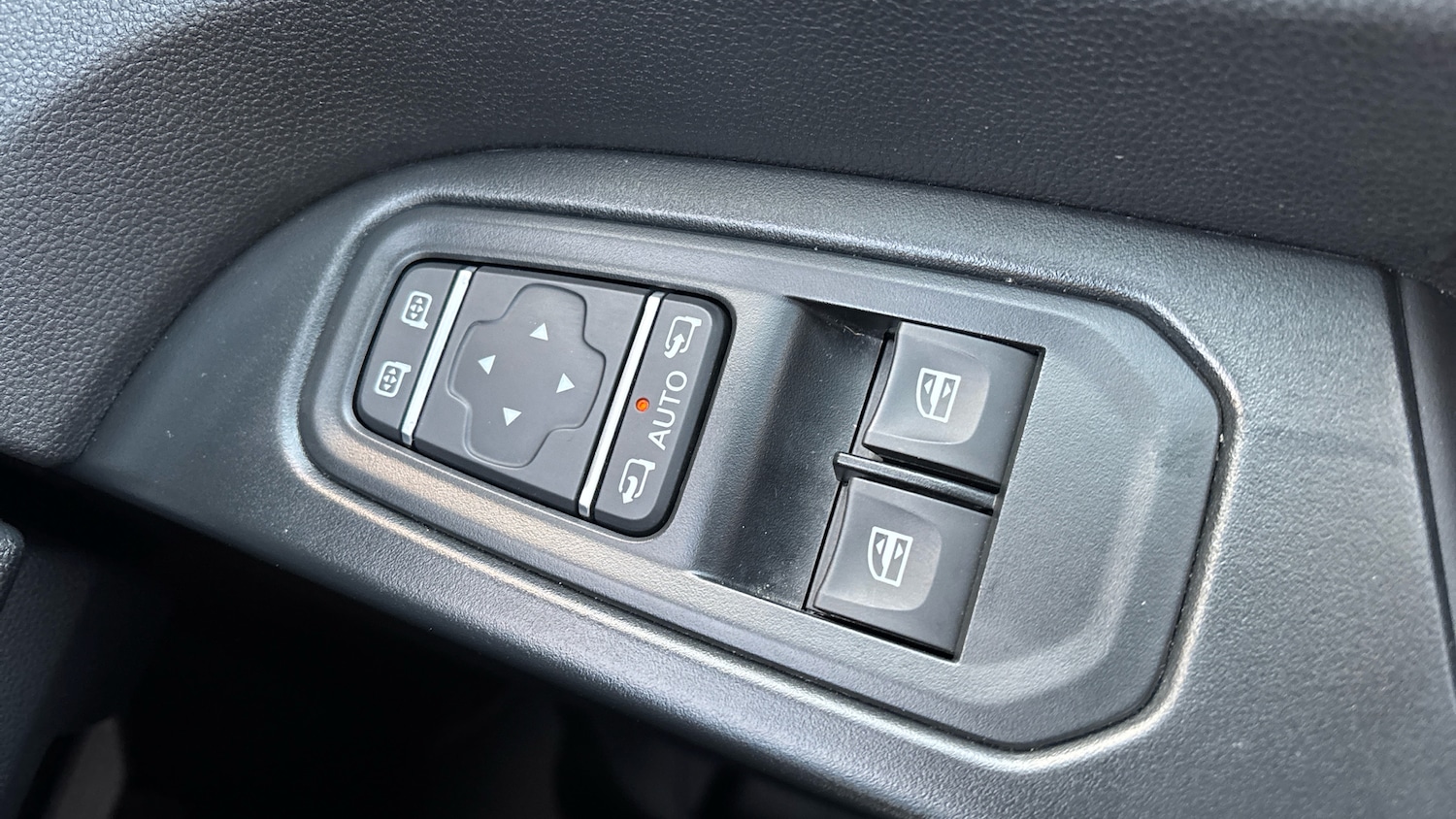 Used Nissan Primastar 2023 for sale - 76807425: Photo 21