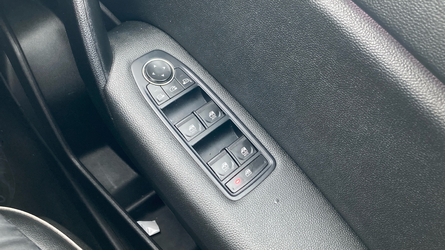 Used Renault Captur 2021 for sale - 77274779: Photo 23