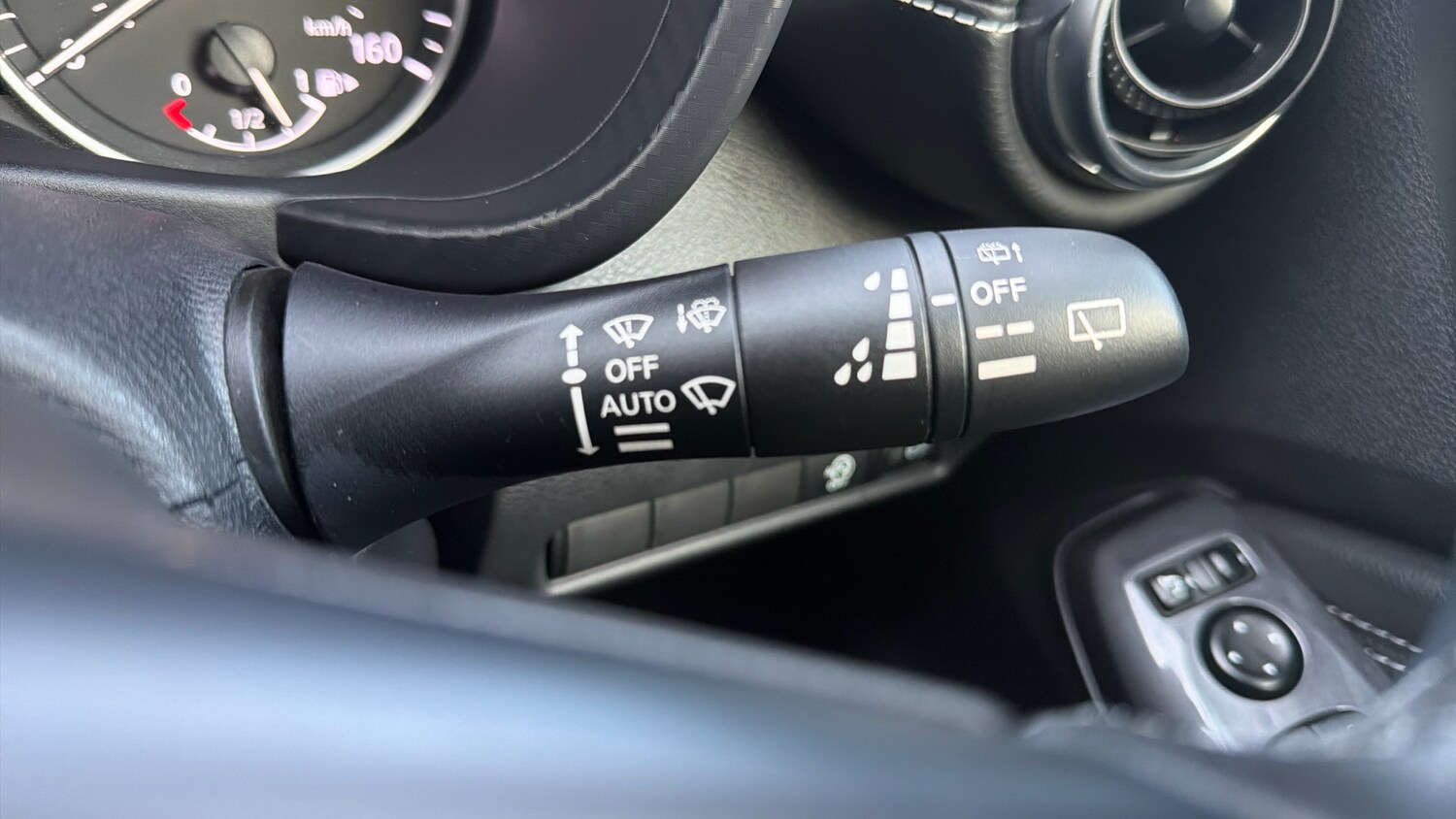 Used Nissan Juke 2022 for sale - 77730747: Photo 31