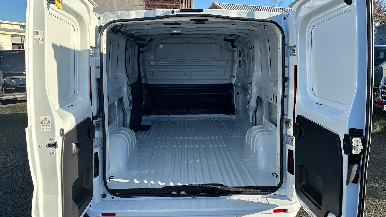 Used Nissan Primastar 2025 for sale - 77086448: Photo 4