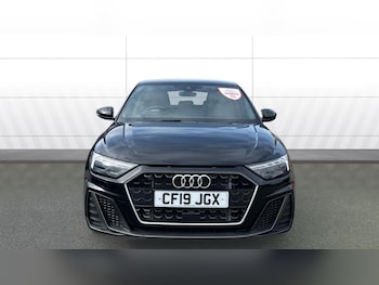 Used Audi A1 2019 for sale - 77687893: Photo