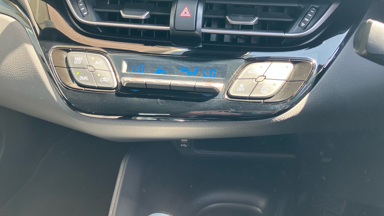Vehicle 28