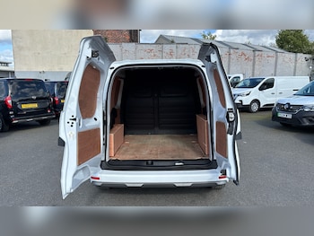 Used Nissan Other 2023 for sale - 78615726: Photo
