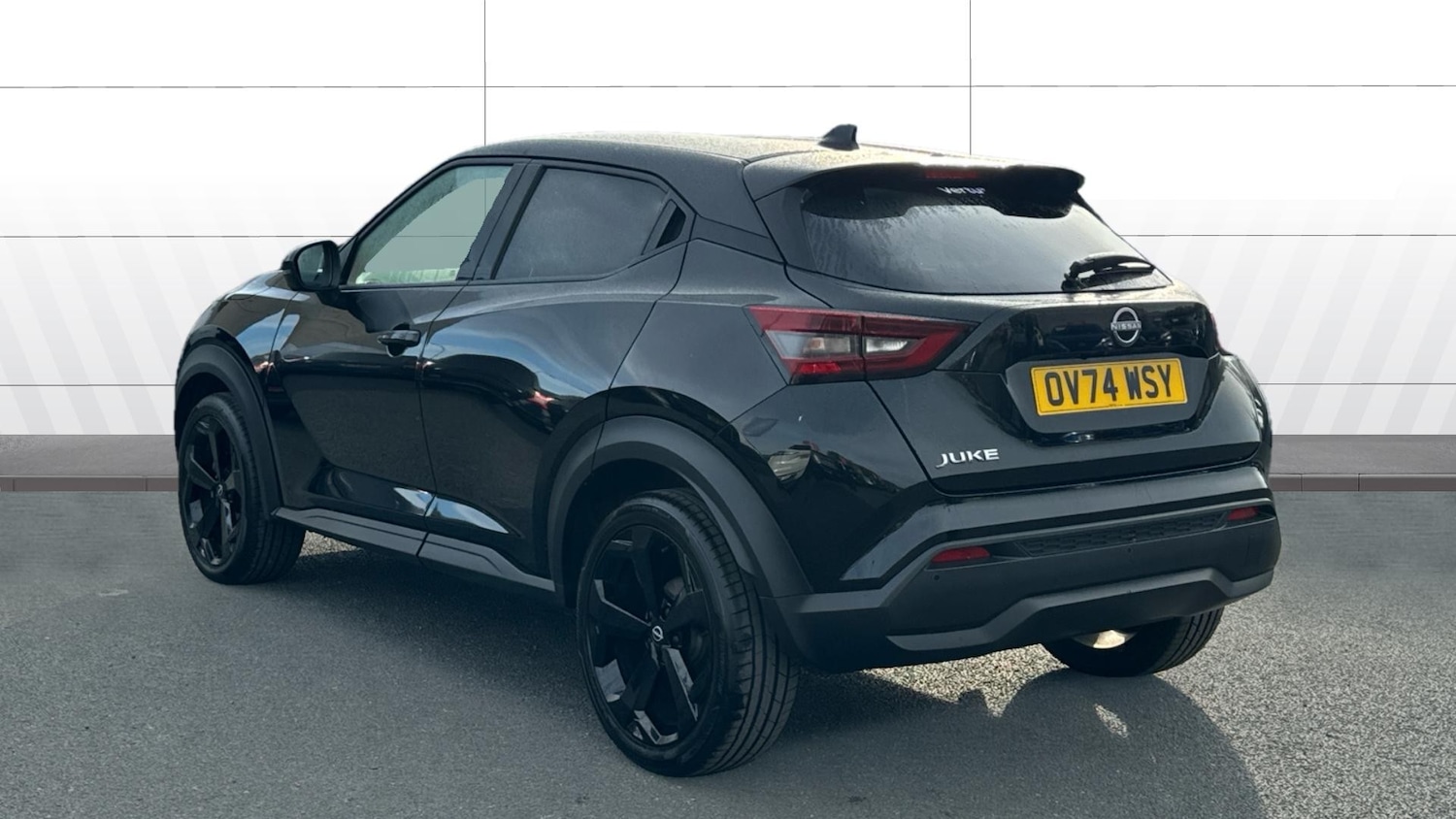 Used Nissan Juke 2024 for sale - 76222120: Photo 2