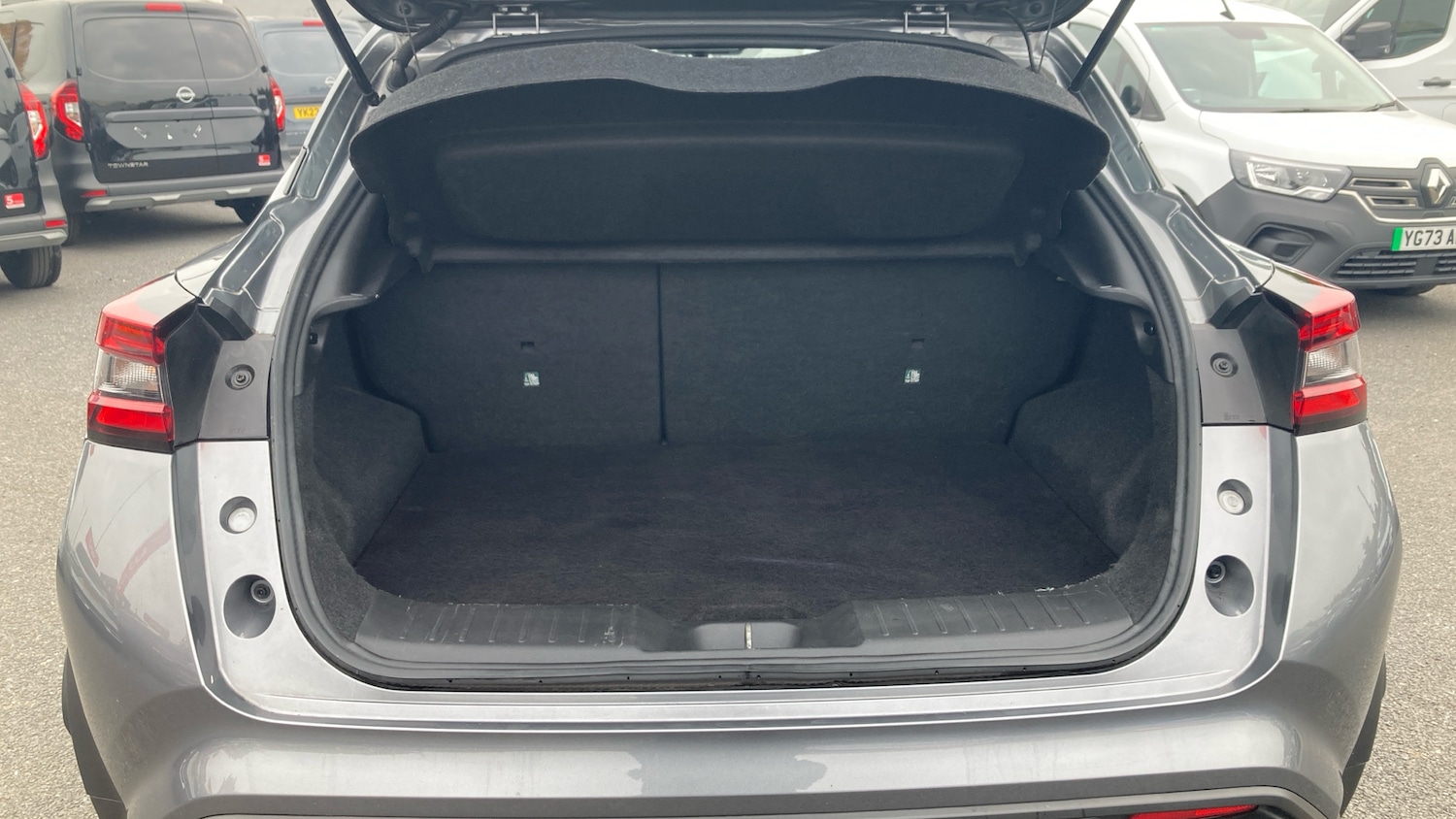 Used Nissan Juke 2022 for sale - 76329934: Photo 4