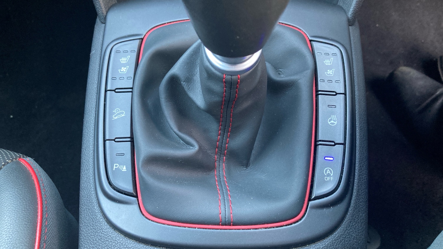 Used Hyundai KONA 2018 for sale - 76957383: Photo 27