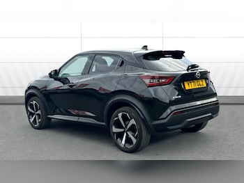 Used Nissan Juke 2021 for sale - 76161842: Photo 2