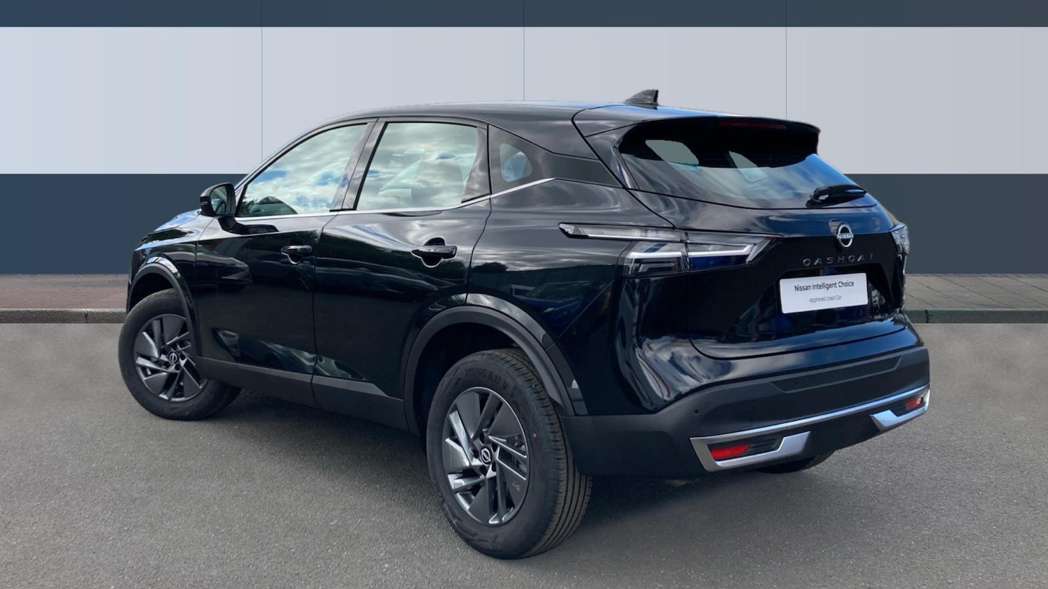 Used Nissan Qashqai 2025 for sale - 76092237: Photo 2