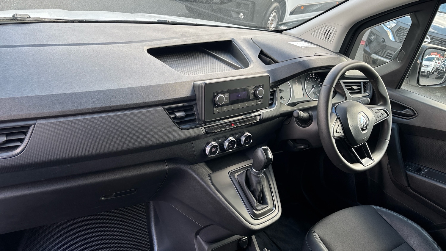 Used Renault Kangoo 2024 for sale - 76101998: Photo 10