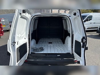 Used Renault Kangoo 2024 for sale - 76101998: Photo