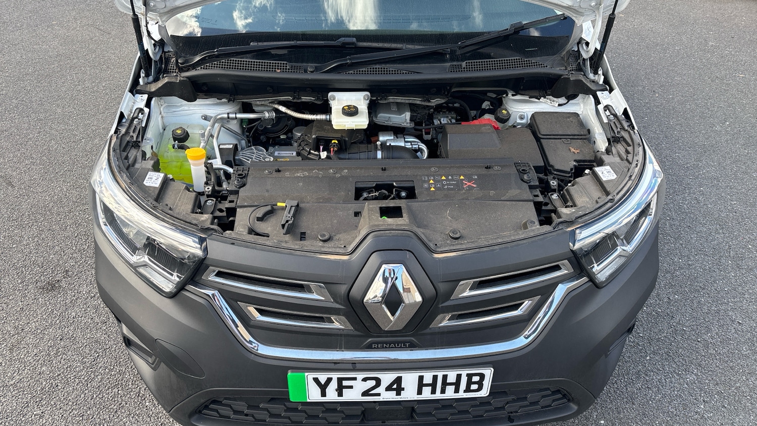 Used Renault Kangoo 2024 for sale - 76101998: Photo 8