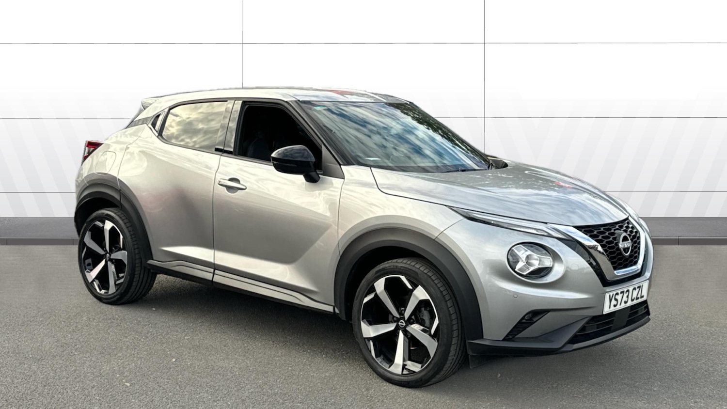 Used Nissan Juke 2023 for sale - 76070038: Photo 1