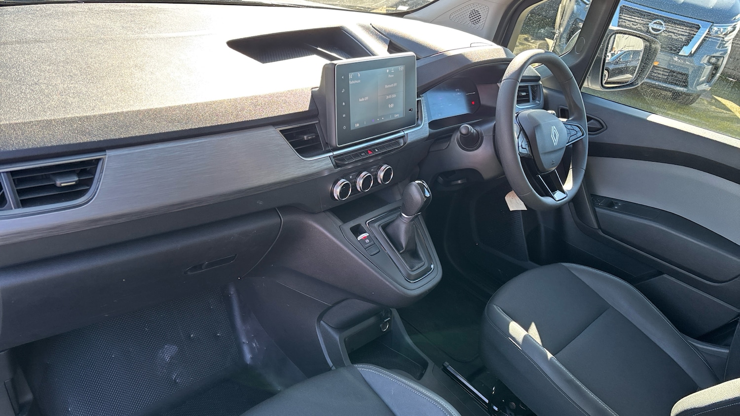 Used Renault Kangoo 2024 for sale - 78027069: Photo 9