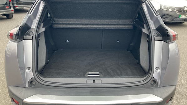 Used Peugeot 2008 2020 for sale - 76290433: Photo 4