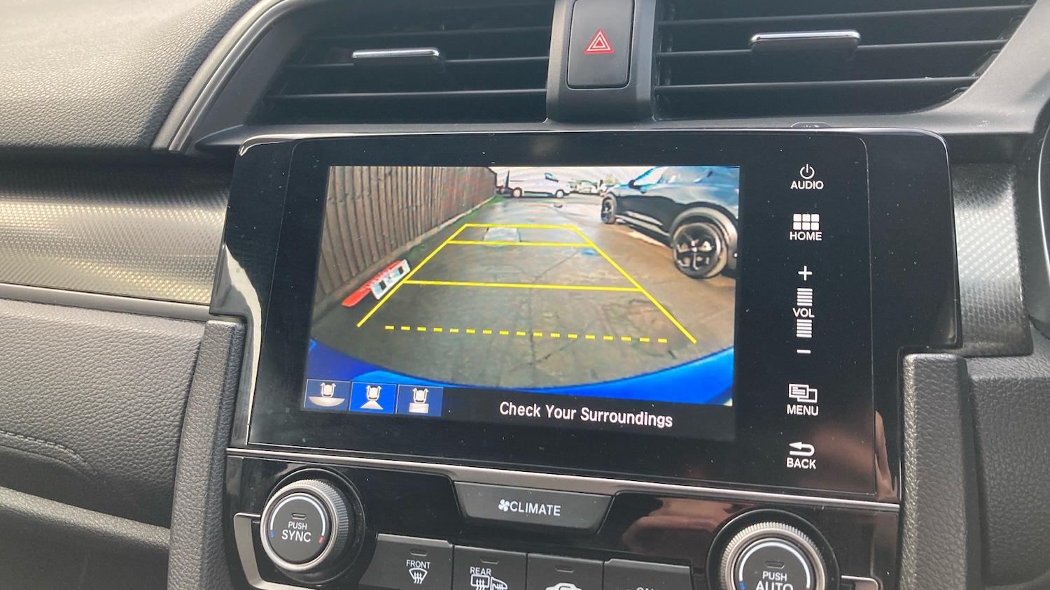 Used Honda Civic 2019 for sale - 76265925: Photo 25