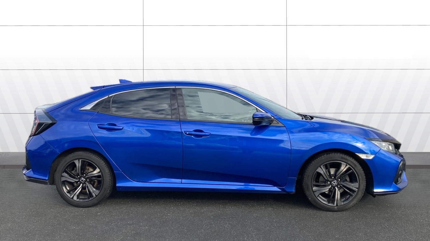 Used Honda Civic 2019 for sale - 76265925: Photo 5