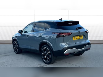 Used Nissan Qashqai 2022 for sale - 76184247: Photo 2