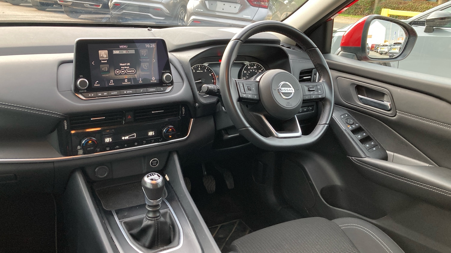 Used Nissan Qashqai 2022 for sale - 76070031: Photo 9