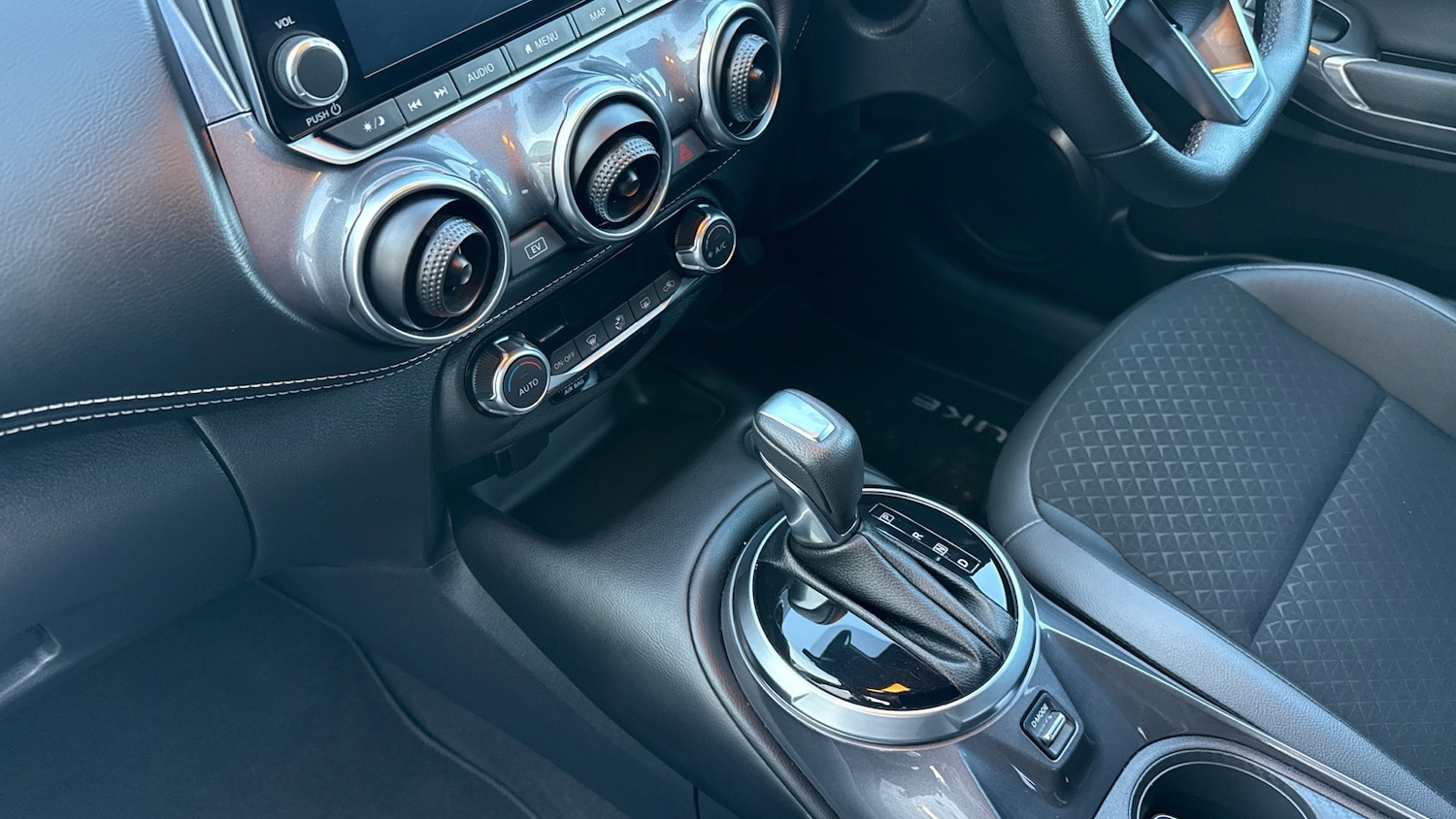 Used Nissan Juke 2023 for sale - 77813315: Photo 13