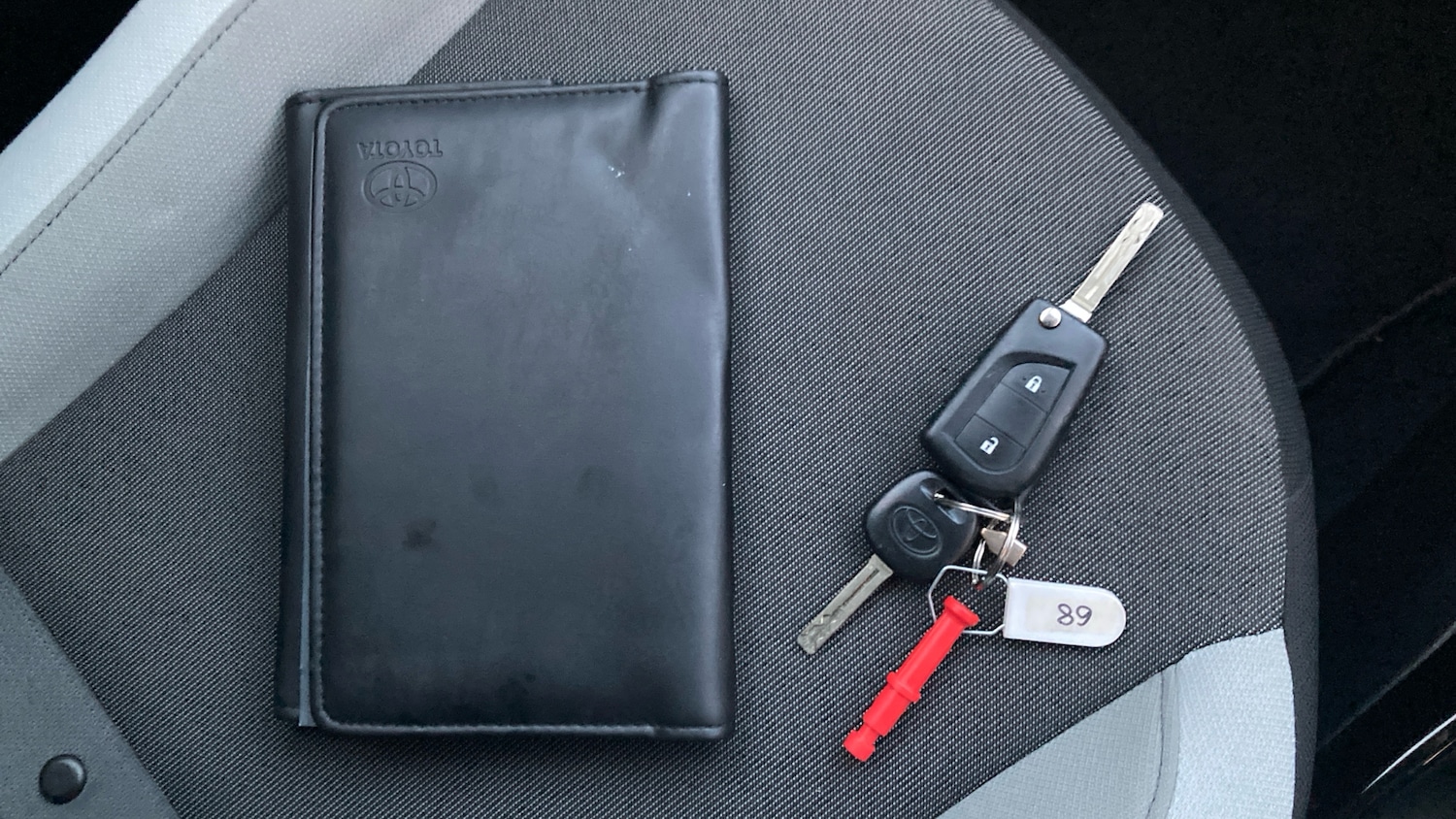 Used Toyota AYGO 2018 for sale - 76818739: Photo 19