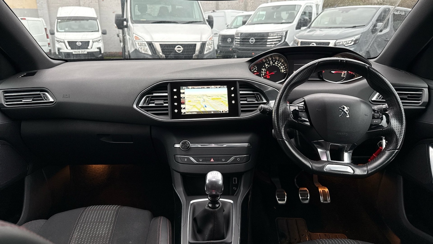 Used Peugeot 308 2017 for sale - 77127303: Photo 10