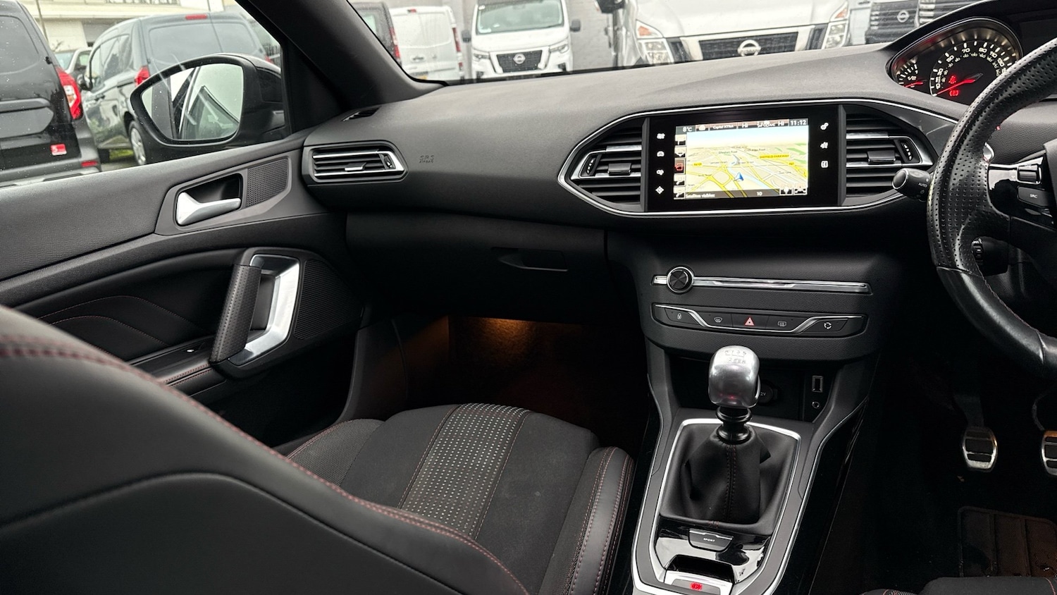 Used Peugeot 308 2017 for sale - 77127303: Photo 14