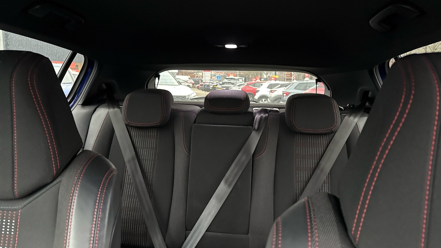 Used Peugeot 308 2017 for sale - 77127303: Photo 15