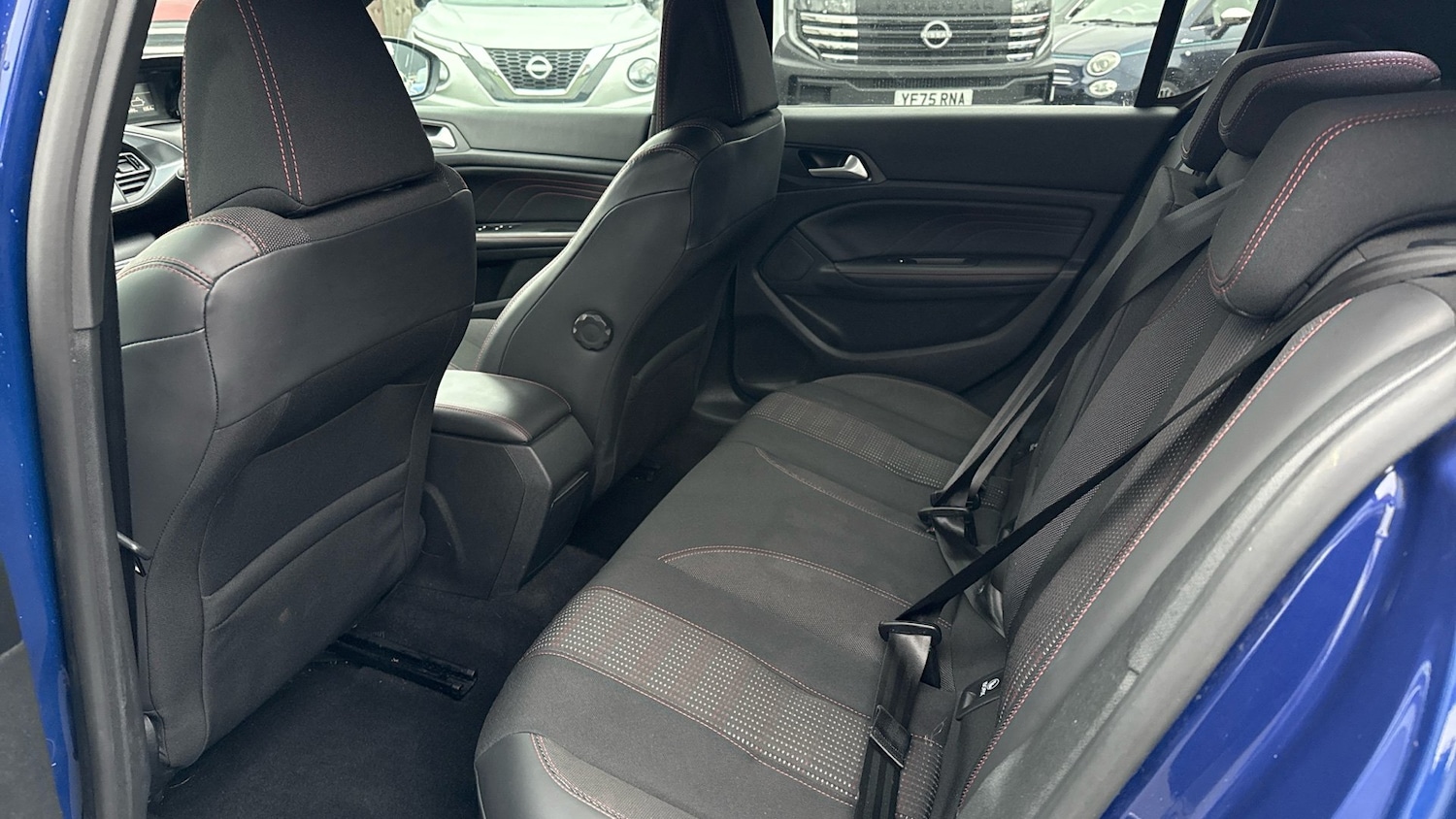 Used Peugeot 308 2017 for sale - 77127303: Photo 16