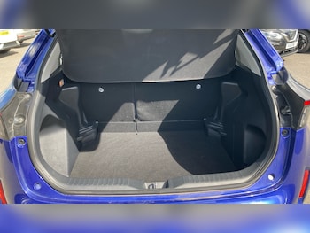 Used Toyota Yaris Cross 2023 for sale - 78554213: Photo