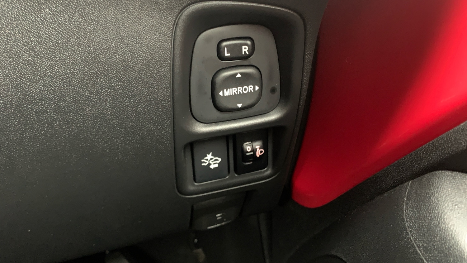 Used Toyota AYGO 2021 for sale - 77953844: Photo 28