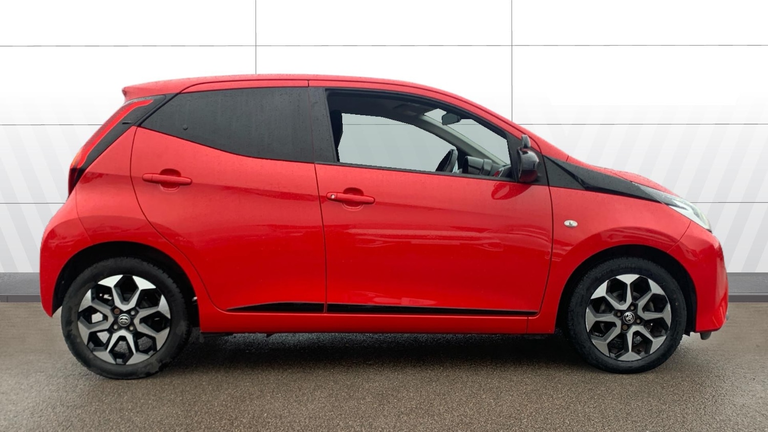 Used Toyota AYGO 2021 for sale - 77953844: Photo 5
