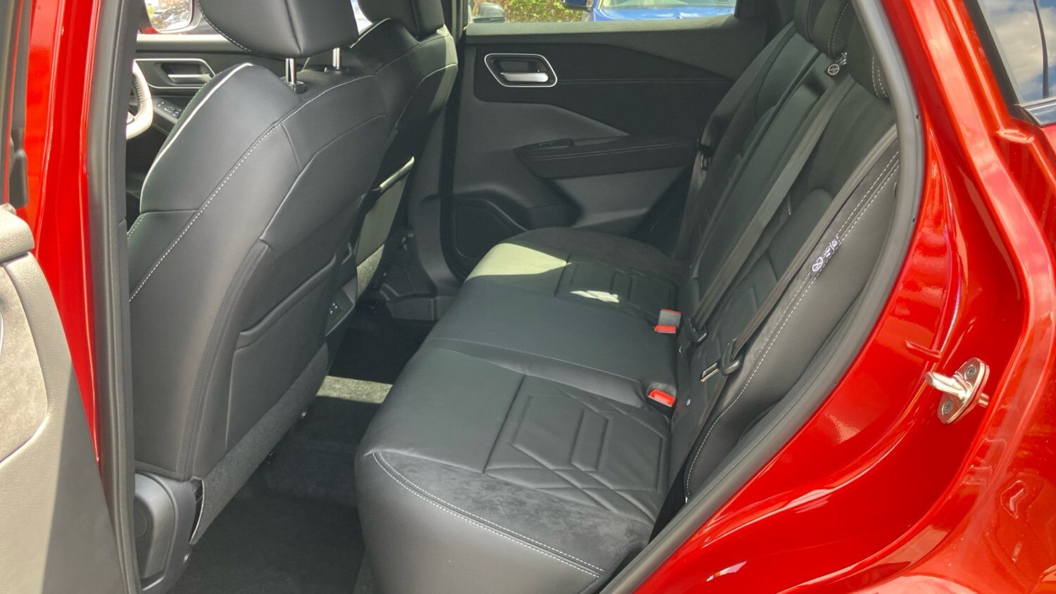 2025 Nissan Qashqai 1.3 DiG-T MH N-Design 5dr Petrol Hatchback Hatchback Petrol - Picture 16 of 20