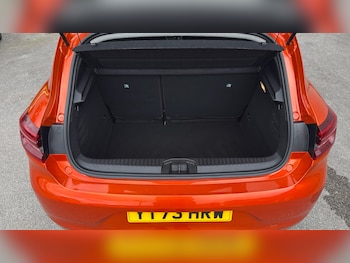 Used Renault Clio 2023 for sale - 78873963: Photo