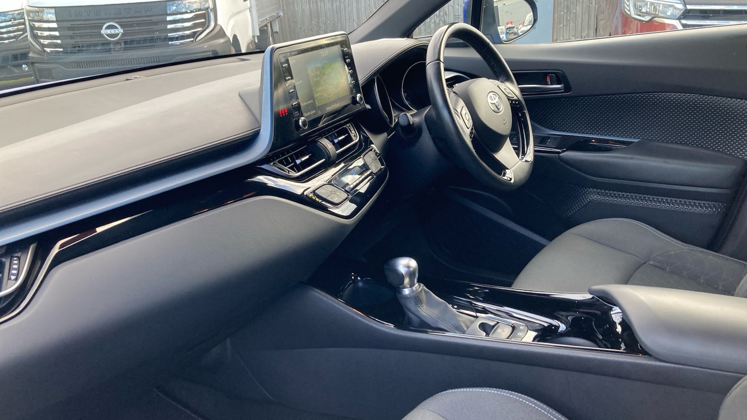 Used Toyota C-HR 2019 for sale - 76882336: Photo 9