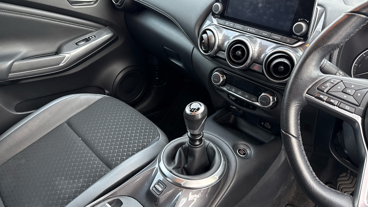 Used Nissan Juke 2023 for sale - 77075008: Photo 14